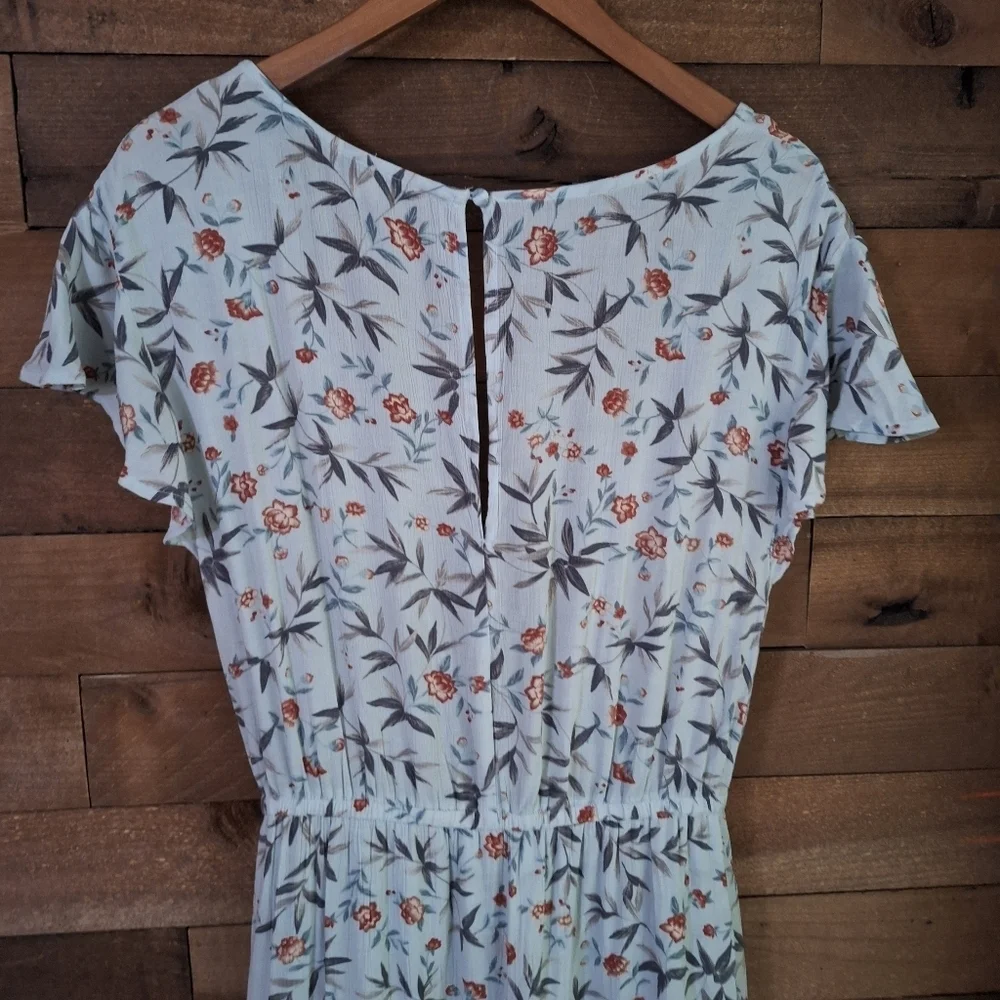 American Eagle Floral Cape-Overlay RomperSize Large